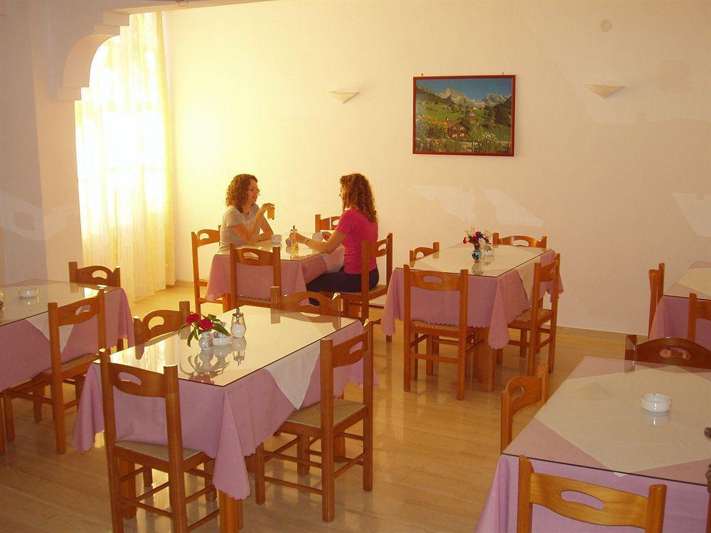 Kymata Hotel Kamari  Ngoại thất bức ảnh