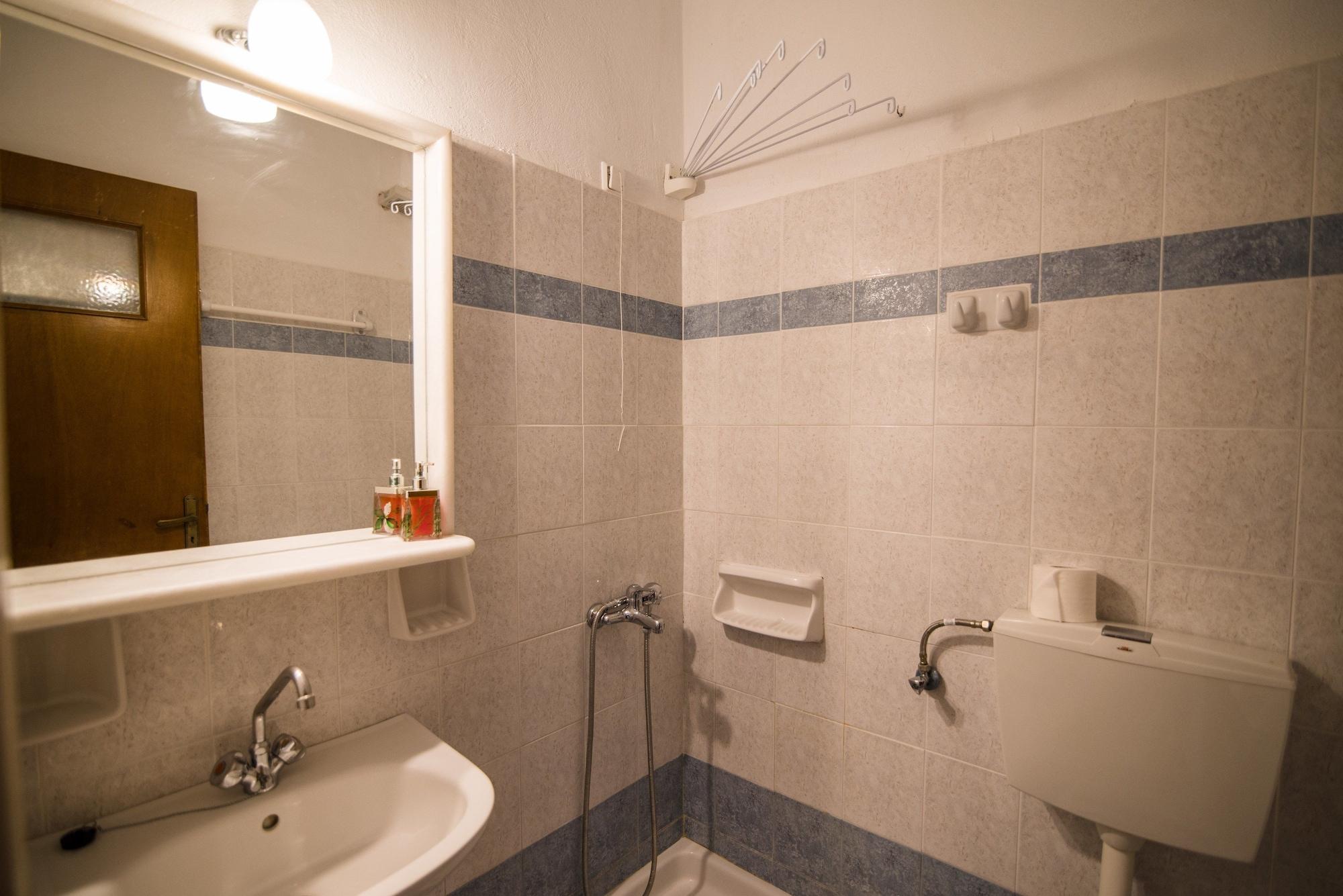Kymata Hotel Kamari  Ngoại thất bức ảnh
