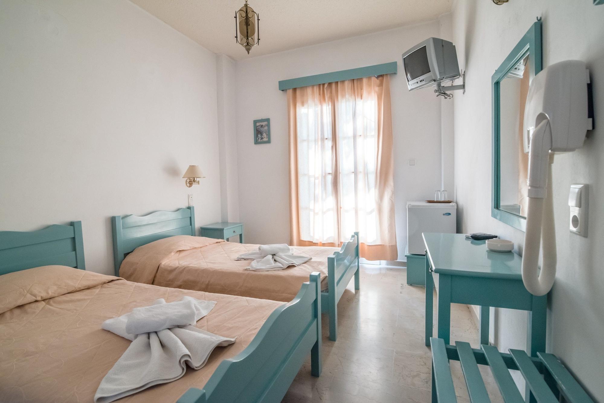 Kymata Hotel Kamari  Ngoại thất bức ảnh