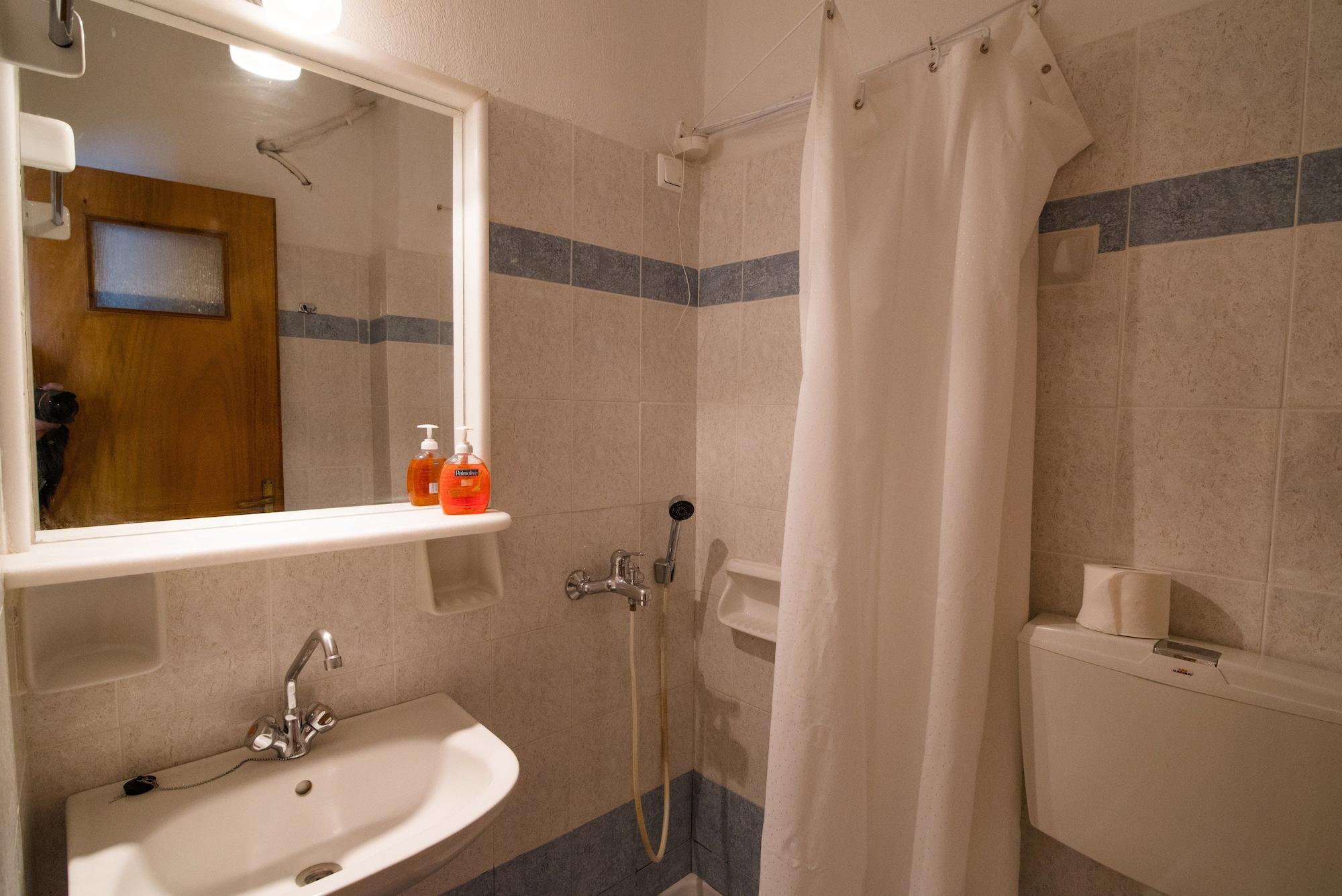 Kymata Hotel Kamari  Ngoại thất bức ảnh