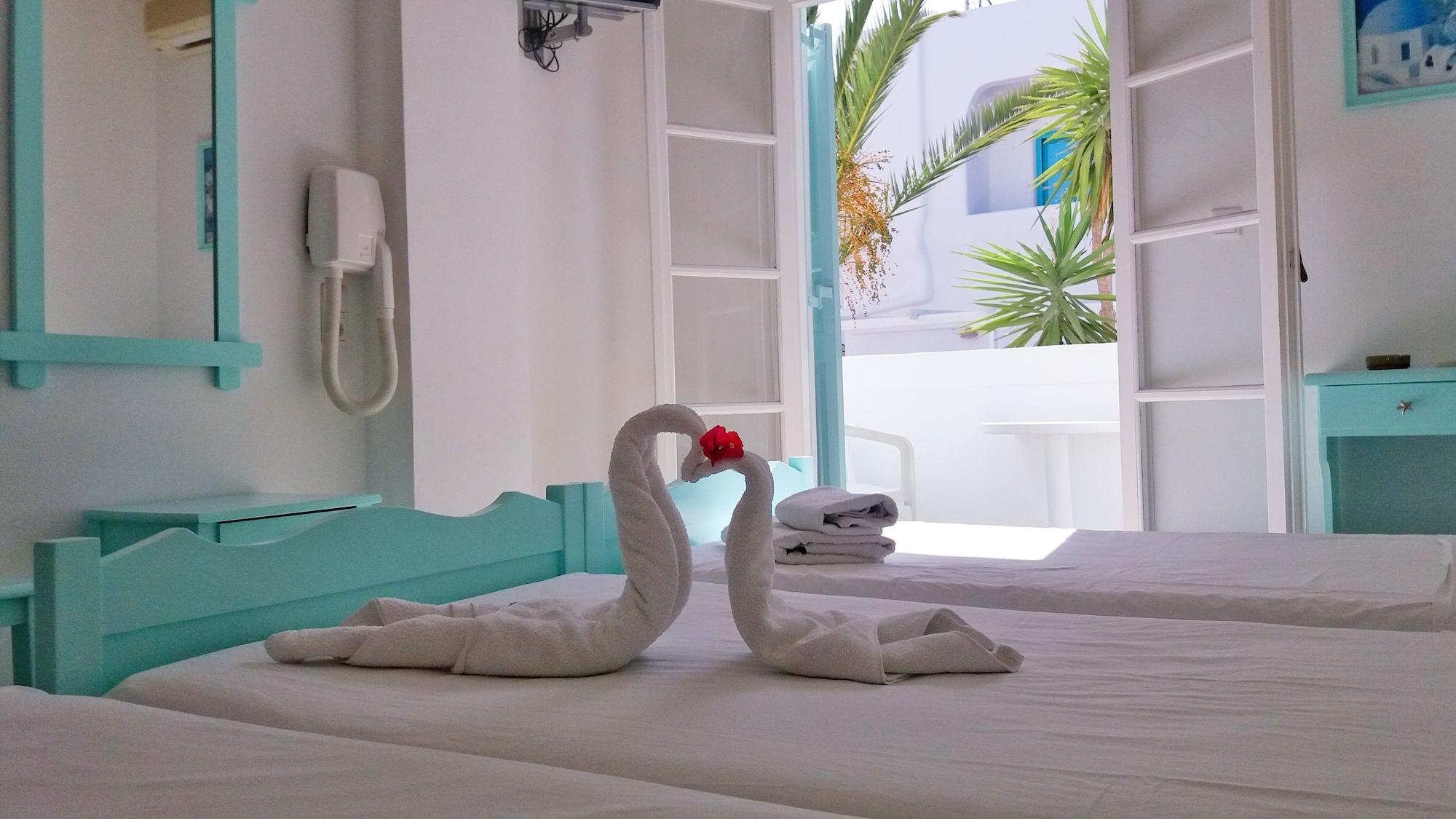 Kymata Hotel Kamari  Ngoại thất bức ảnh