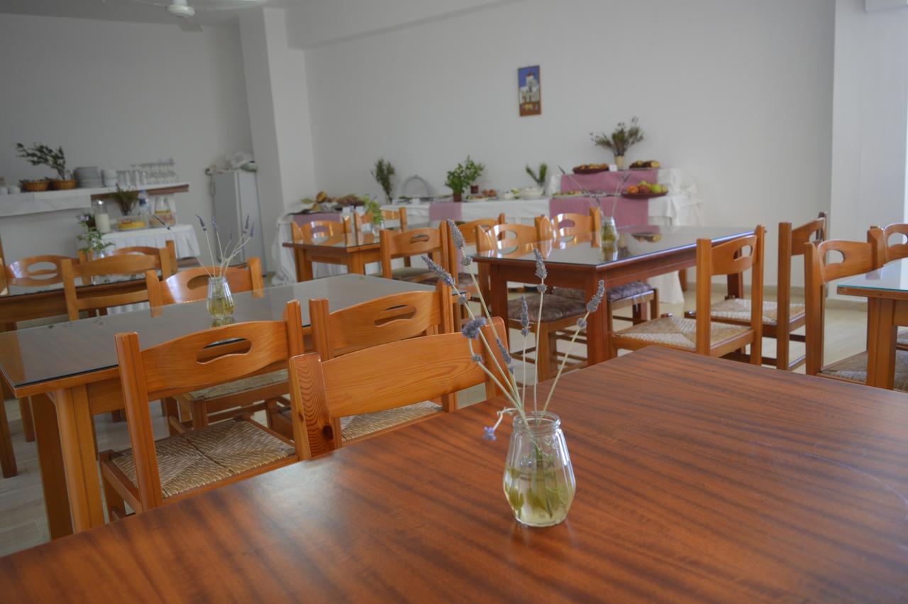 Kymata Hotel Kamari  Ngoại thất bức ảnh